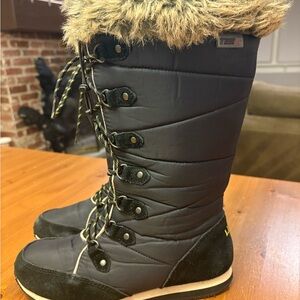 L.L. Bean Black Carrabassett Fur Lace-Up Knee High Snow Boots Women Sz 7.5 Med